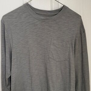 Southern Tide Men's Charcoal Long Sleeve Tee, Size XS, new without tags